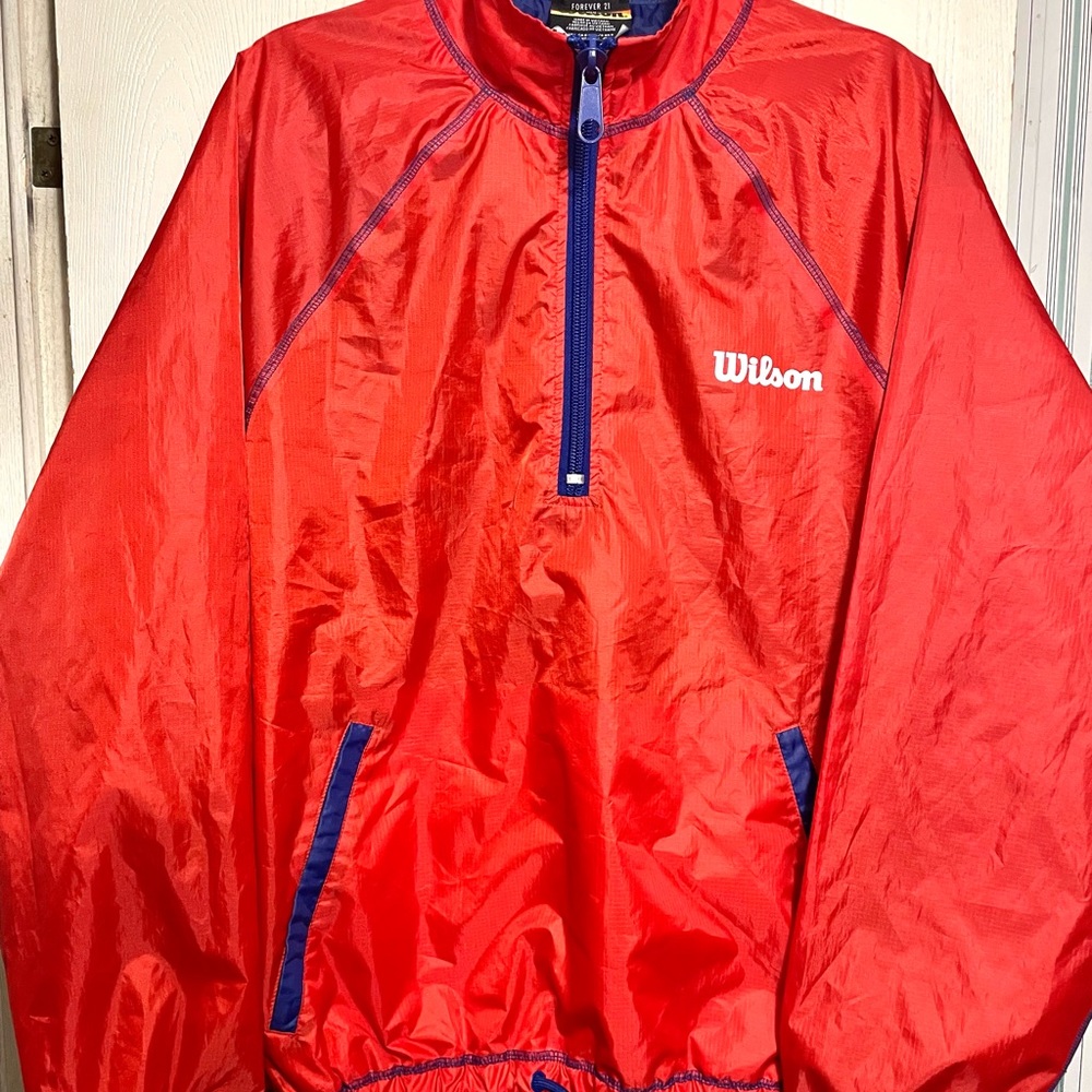Wilson forever 21 men’s SPORTS pullover size LARGE